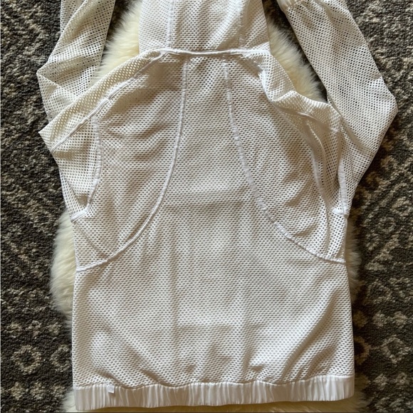 Lululemon Mesh White Jacket - Picture 2 of 4